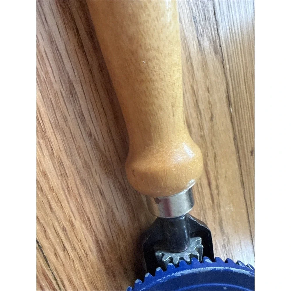 Antique Hand Drill Great Neck No 49 Amazing Condition. Wood Handle. Vintage